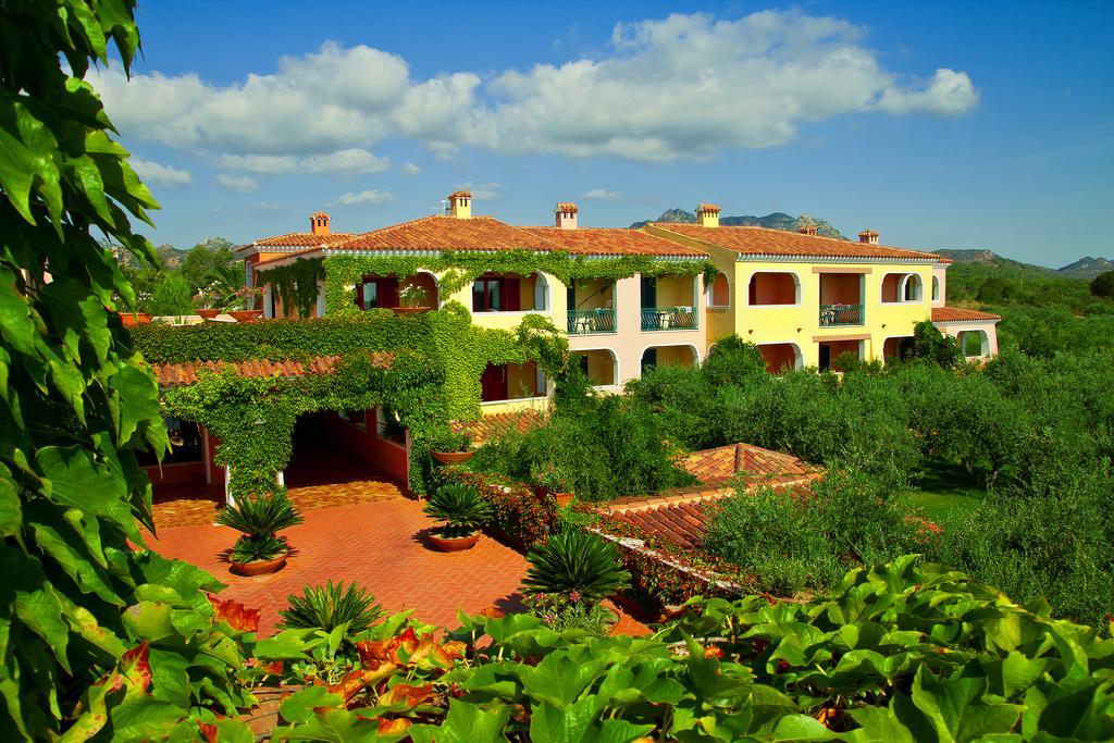 I Giardini Di Cala Ginepro Hotel Resort Cala Liberotto Εξωτερικό φωτογραφία